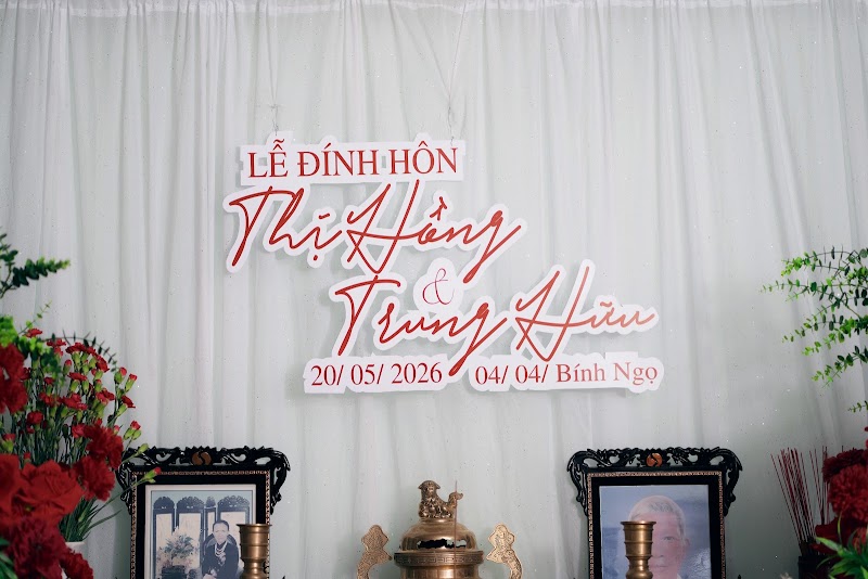 Đính Hôn Hồng & Hữu