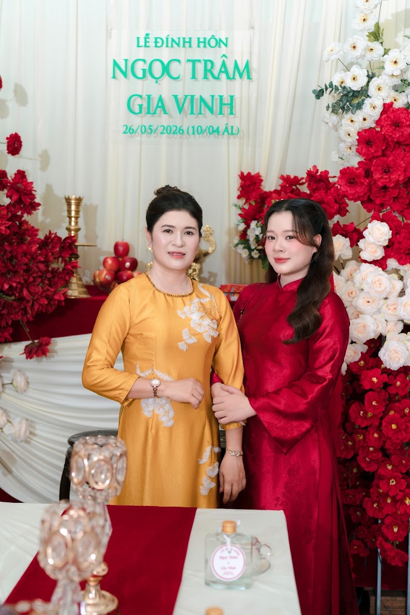 Đính Hông Trâm & Vinh